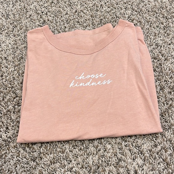 Zoe + Liv Tops - ZOE + LIV “CHOOSE KINDNESS” T